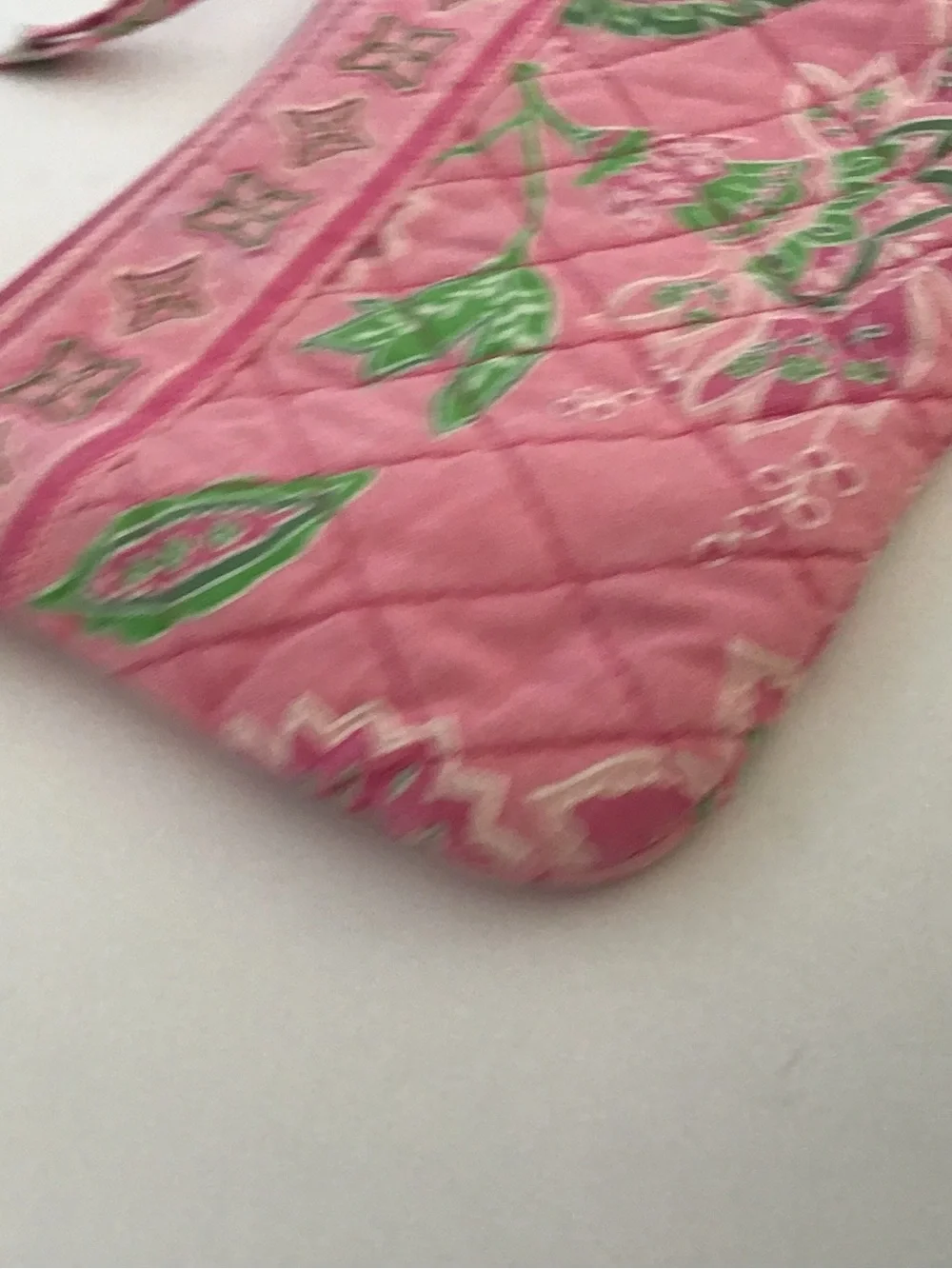 Tanya Lee Pink Quilted Floral Zip Pouch